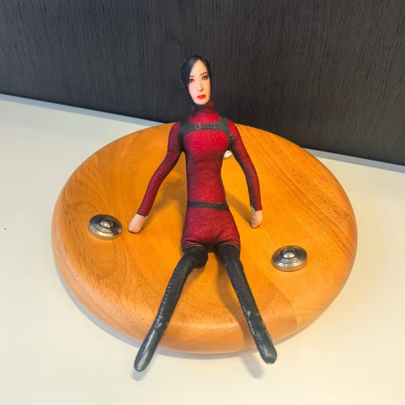 2026년 신작 레지던트 이블 게임 주변기기 아다 레온 - Home Decor Mod 리뷰 및 가격